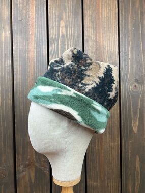 Custom STZY 4 point reversible beanie